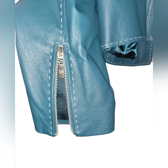 100% Genuine Leather Jacket - Picture 7 of 8